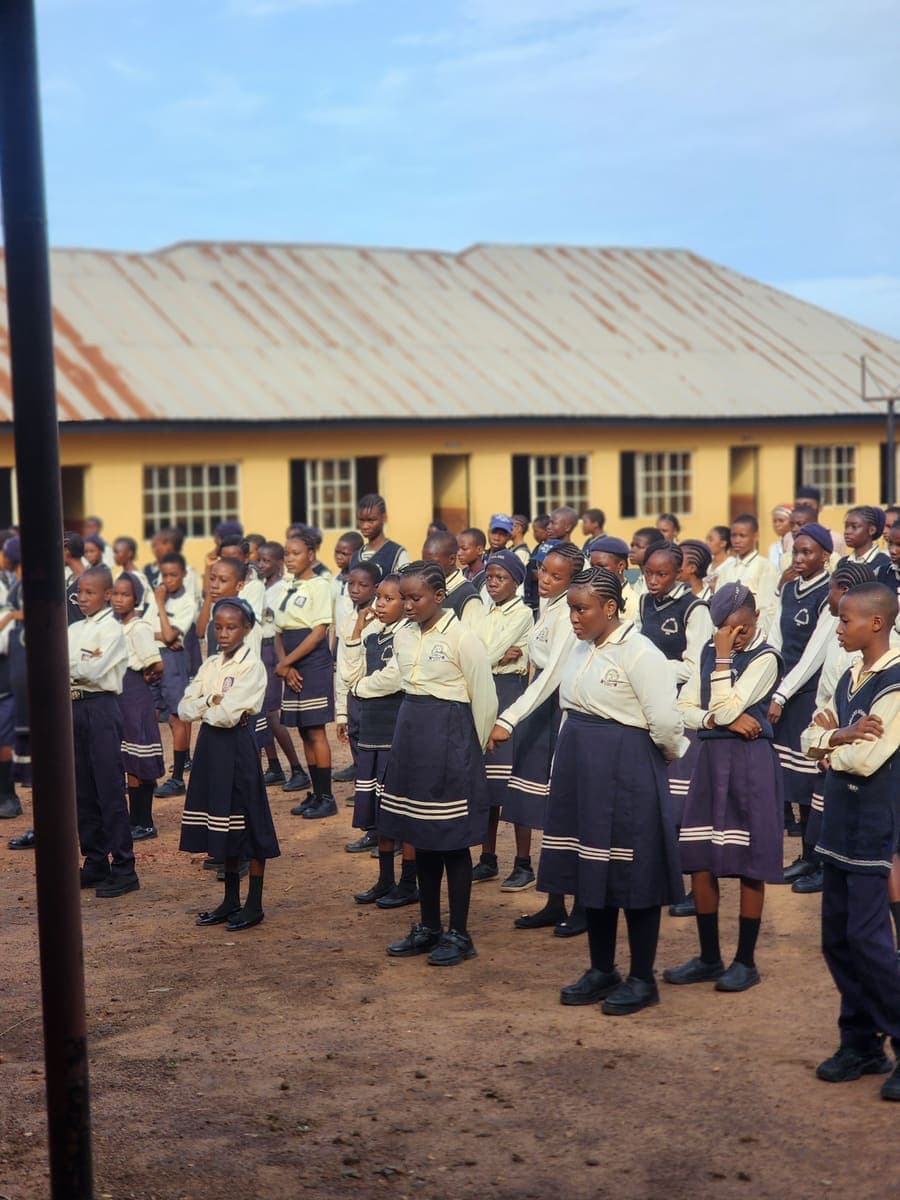 Roseland Model School students and campus