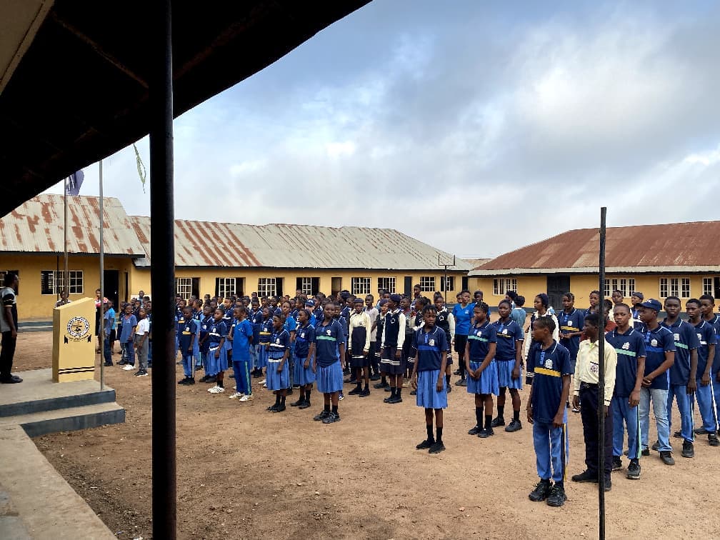 Roseland Model School campus life