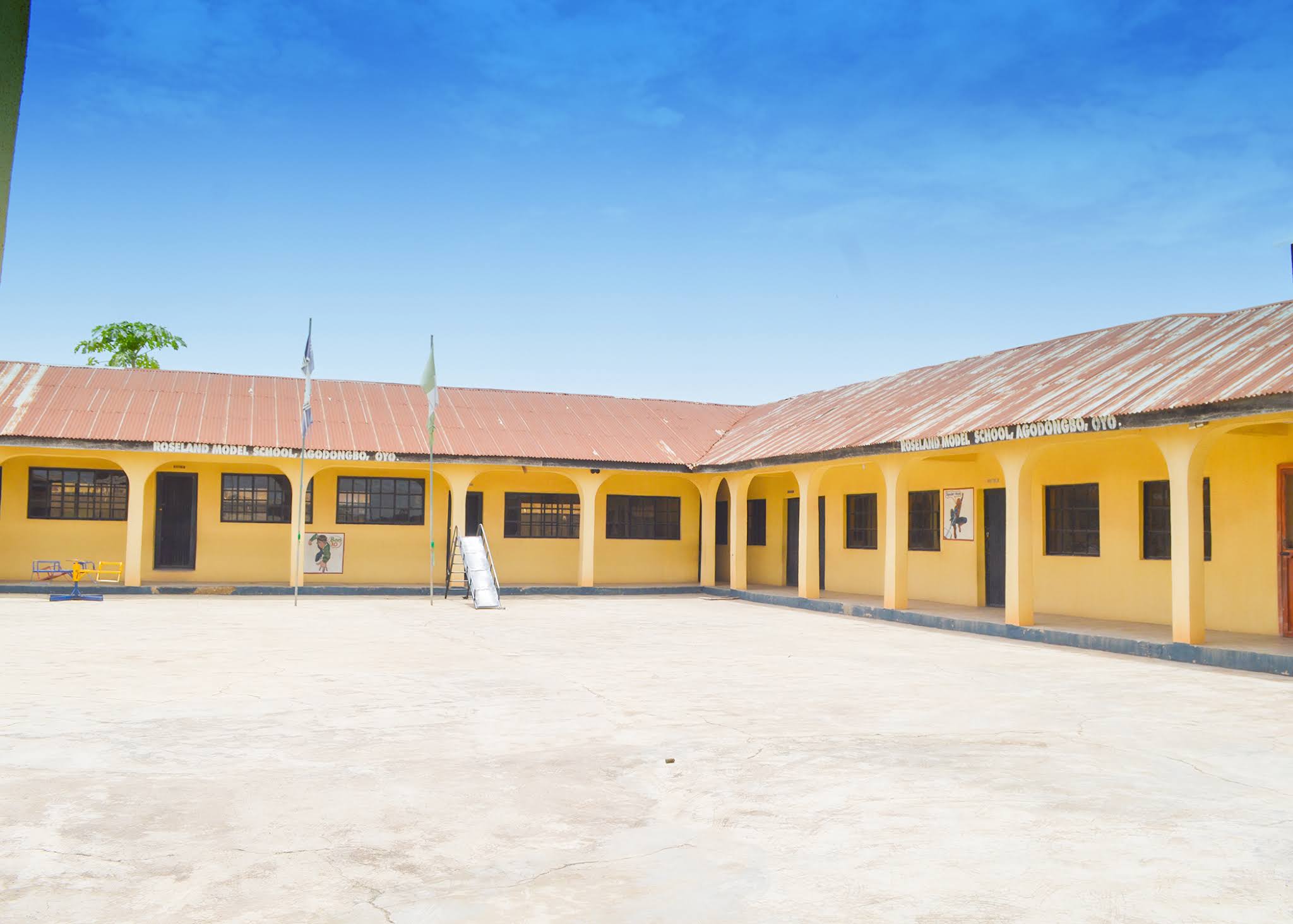 Roseland Model School classroom learning