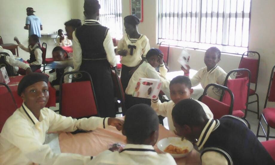 Roseland Model School students
